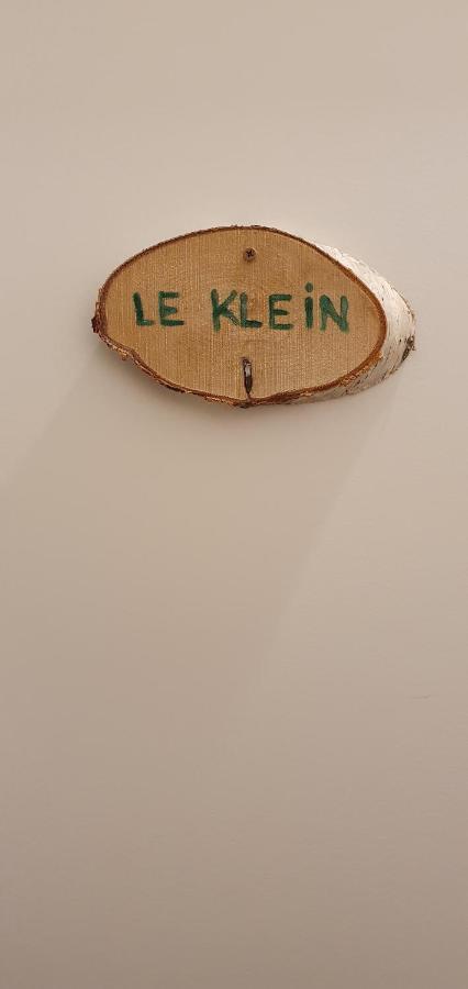 Le Klein, Studio Au Calme Au Centre De Besancon Ngoại thất bức ảnh